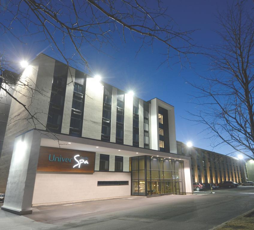 Hotel Universel, Centre De Congres Riviere-Du-Loup Bagian luar foto
